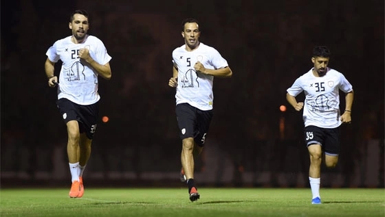 إدارة المقيرن تدرس التعاقد مع لاعب الاتفاق