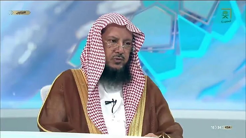 السليمان: الدعاء بصوت مرتفع في المساجد منتصف شعبان "بدعة"