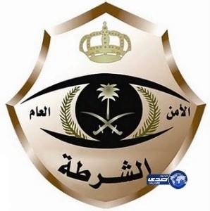 كاميرات مراقبة تسهم بالقبض على ثلاثة اشخاص قاموا بسرقة احد المحلات