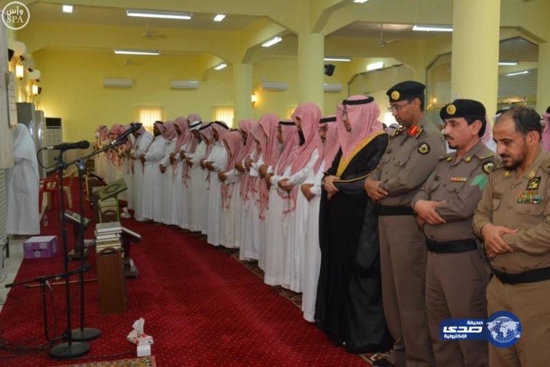 محمد بن زايد و«بابا الفاتيكان» يبحثان تعزيز العلاقات