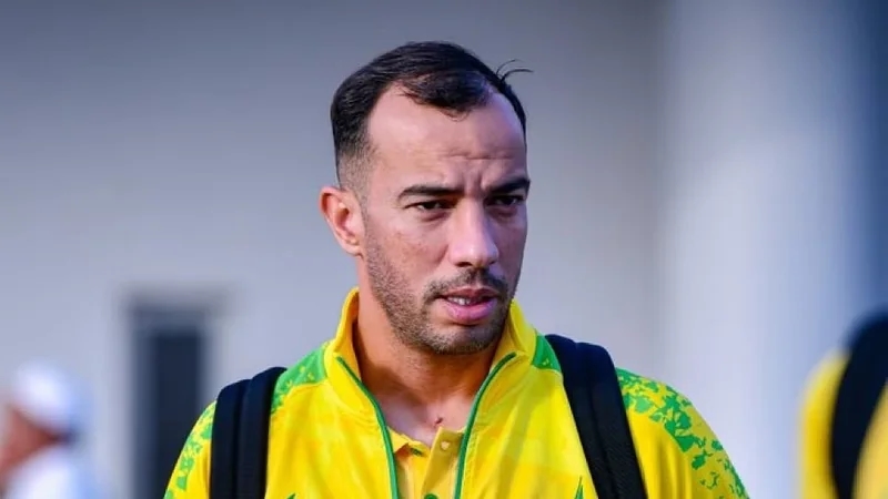 بلعمري يغادر معسكر الوداد قبل مواجهة الهلال