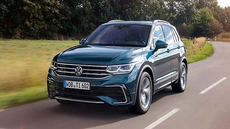 بالصور.. سيارات ألمانية موديل 2021 تتنتشر بأسواق المملكة