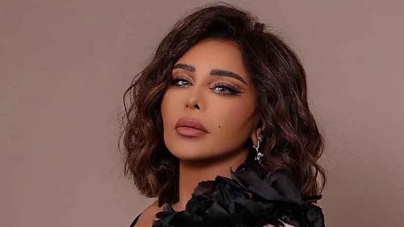 أحلام توضح أسباب تأجيل العناق الأخير وتستعد لـ 4 ألبومات بلهجات مختلفة