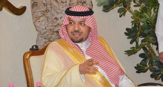 أمير الحدود الشمالية يستقبل مواطنًا تعرضت زوجته لخطأ طبي