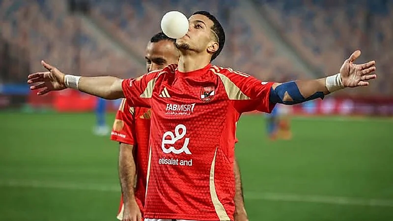 إمام عاشور يصدم الأهلي بطلباته المالية بسبب بصفقة زيزو