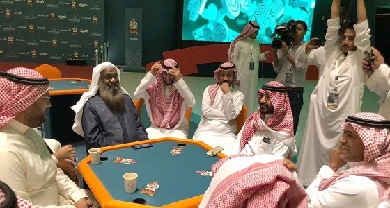 الشيخ عادل الكلباني يرد على مهاجمي حضوره بطولة " البلوت "