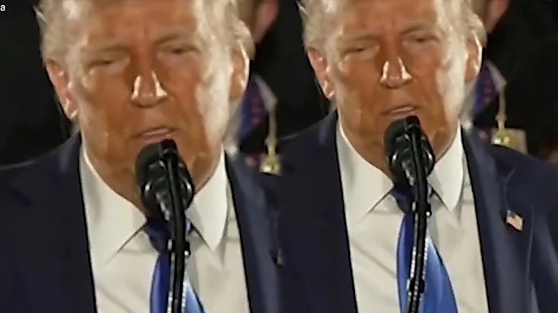 ترامب يسخر من النساء المتحولات جنسياً ويقلدهن في رفع الأثقال.. فيديو