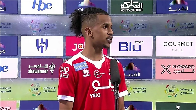 الدرعية ونيوم يزاحمان النصر على ضم مهاجم الوحدة