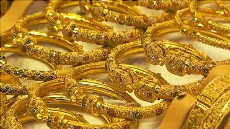 بضائع وسلع تستوجب على الحاج تعبئة الإقرار الجمركي عند مغادرة المملكة