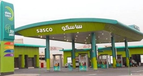 " أمانة جدة " تغلق محطات الوقود على طريق حيوي لتحسين الخدمة