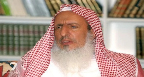 بالفيديو.. مفتي المملكة: الخروج من الفتن مرهون بتطبيق الشريعة