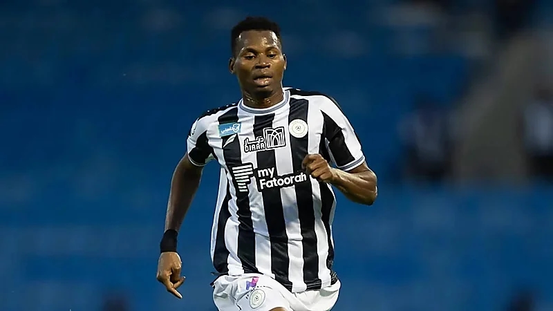 لانس الفرنسي يسعى لضم مهاجم الشباب