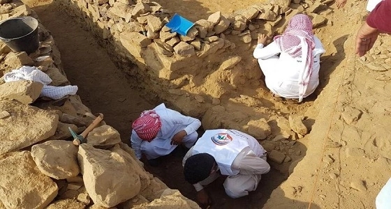 العثور على رفات فقهاء من القرن السادس بالقنفذة