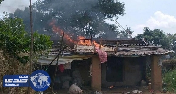 إرهابيون هندوس يحرقون 3 منازل لمسلم لذبح أُضحيته من " البقر "