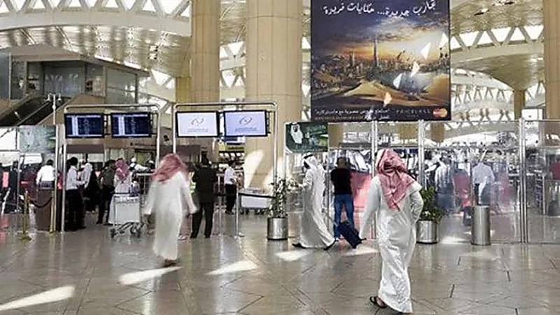 السياحة: يمكن لحاملي تأشيرة "الشنغن" دخول المملكة من خلال أي شركة طيران
