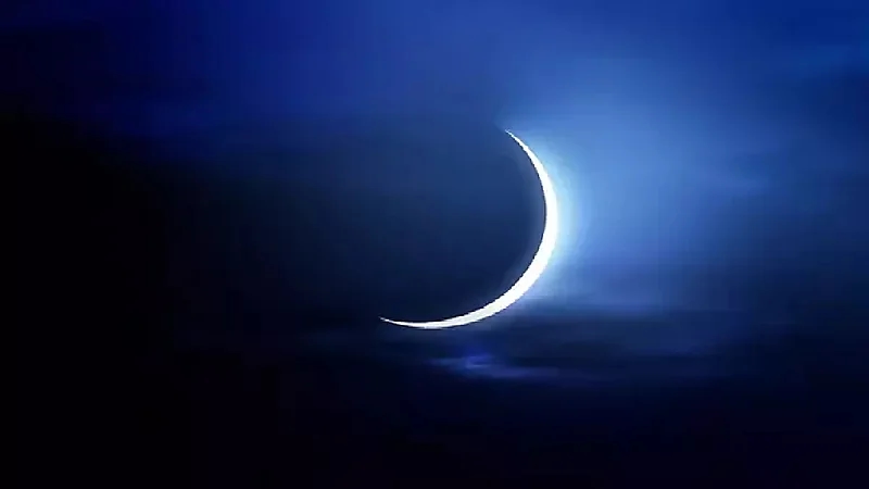 المحكمة العليا تدعو إلى تحري رؤية هلال شهر رمضان مساء الجمعة