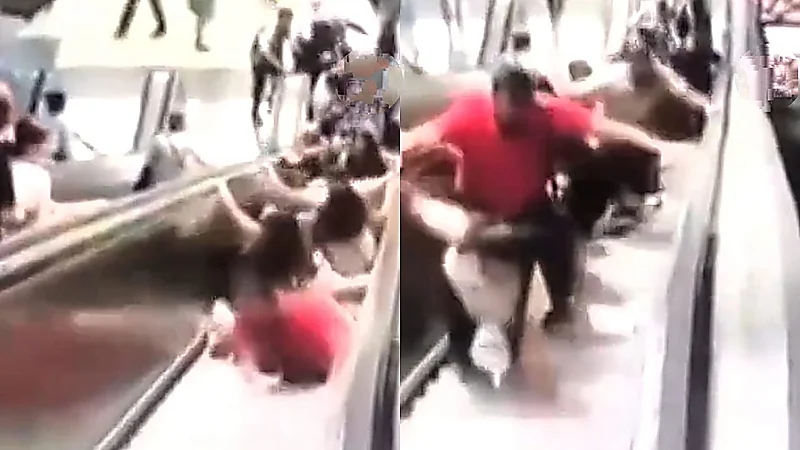 إصابة 11 شخص بسبب عطل مفاجي في سلم كهربائي .. فيديو