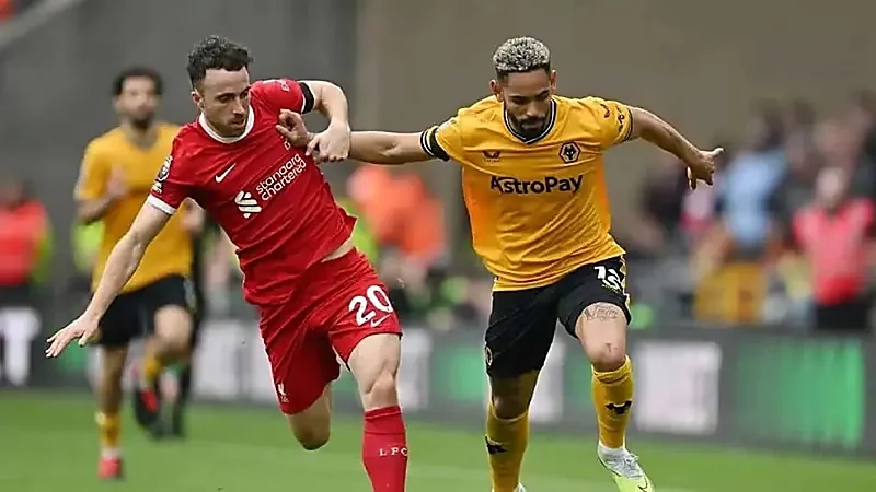 فيروس غامض يصيب معسكر وولفرهامبتون قبل مواجهة ليفربول