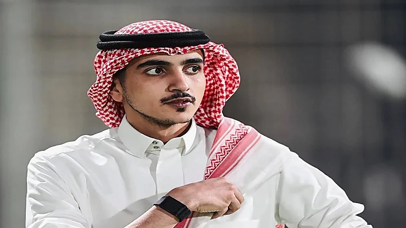محمد المنجم يسعى لنقل سعود عبد الحميد إلى الدوري الإنجليزي