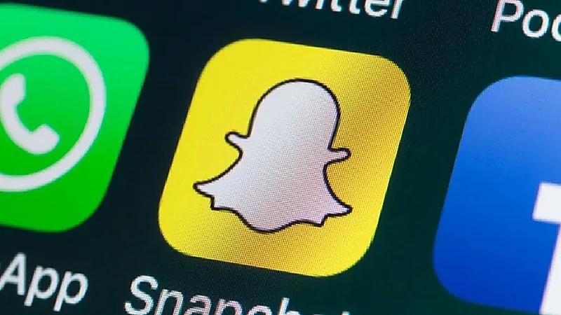 خطوات إخفاء المنزل على خريطة سناب شات .. فيديو