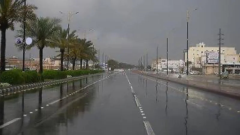 استمرار هطول الأمطار الرعدية على بعض مناطق المملكة حتى السبت المقبل