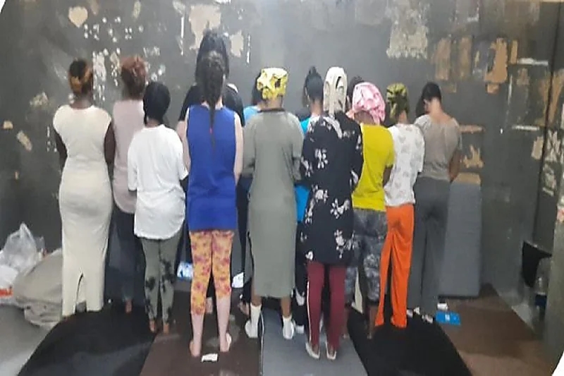 الليلة السوداء لشبكات الرذيلة في لبنان تطيح بخمس عشرة فتاة وشبكة دعارة