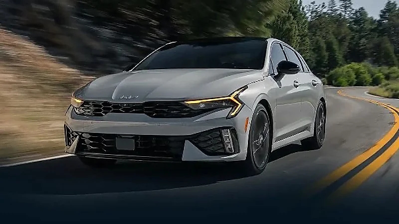 سعر ومواصفات كيا K5 موديل 2025