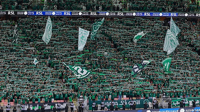 رابطة الأهلي تقدم مقترحات التيفو استعدادًا للهلال