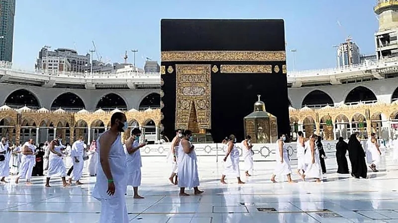 أمن الحج والعمرة: تخصيص الدور الأول للطواف لغير المعتمرين