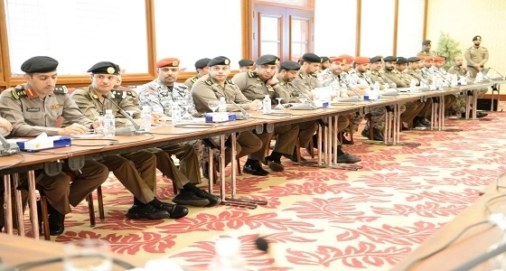 ورش عمل تخصصية لأعمال السجون بنادي ضباط قوى الأمن