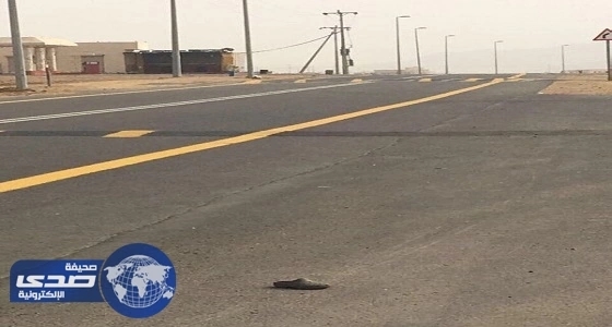 طريق «الرميضة» بتهامة الباحة السريع تعرقله المطبات دون لافتات