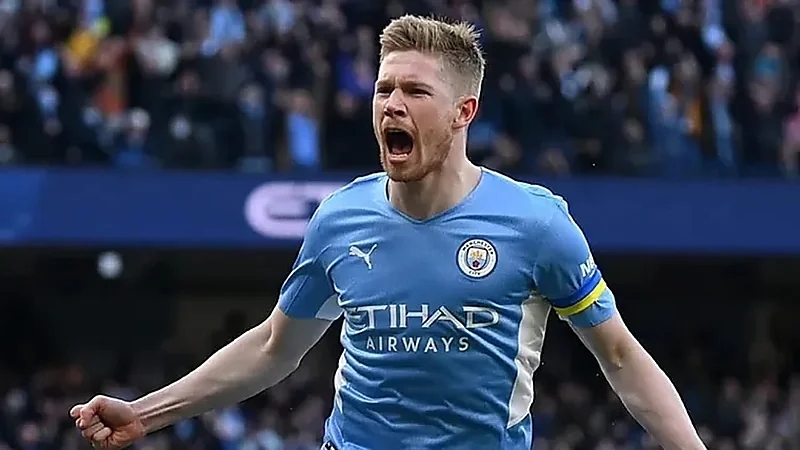 مانشستر سيتي يتفاوض مع بديل دي بروين