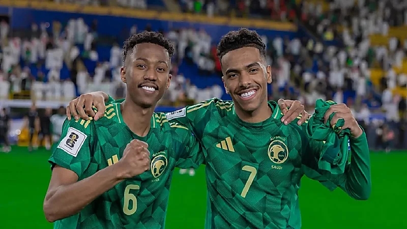الأخضر يستعيد الدوسري والجوير قبل مواجهة اليابان