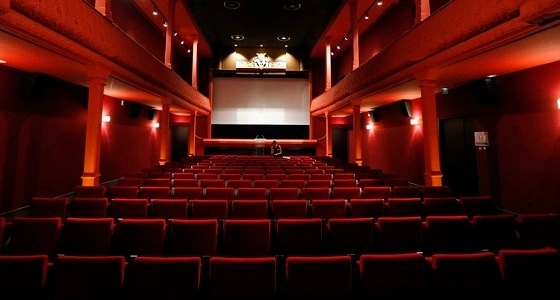 بعد عودة السينما إلى المملكة.. خبيرات تجميل سينمائي: ننتظر توظيف قدراتنا