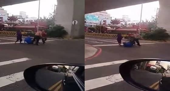 بالفيديو.. سيدة تنقذ زوجها من هجوم مسلح