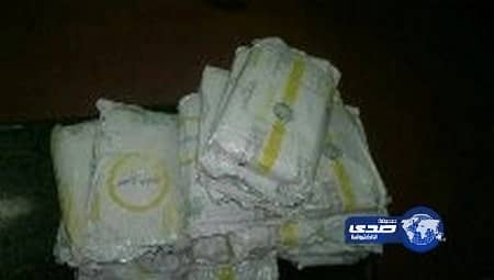 شاهد .. وليمة مواطن في حائل لقيادات عسكرية وضباط بريطانيين