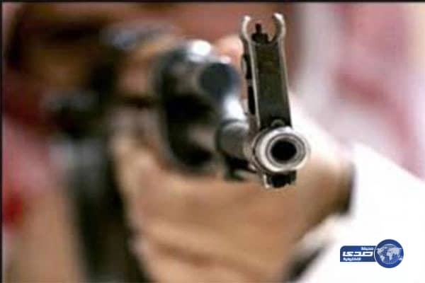 سبعيني يقتل ابنه وزوجته وشقيقها بفناء كنيسة في صربيا