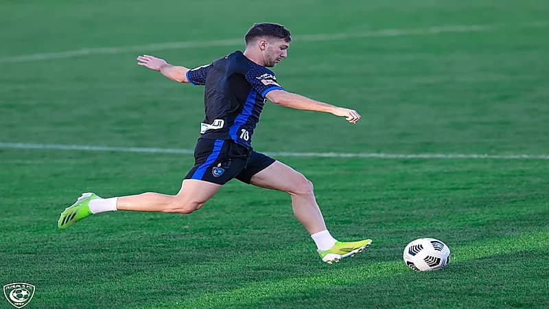 بالصور.. الهلال يؤدي مرانه الرئيسي استعدادا لمواجهة الاتفاق