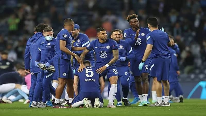 تشيلسي في مأزق صعب بسبب كانتي وتشيلويل 