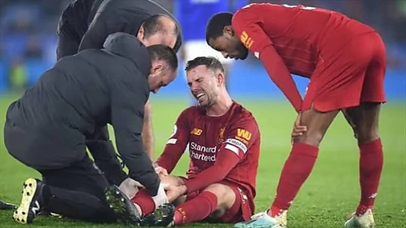 الكشف عن مدة غياب هندرسون عن ليفربول