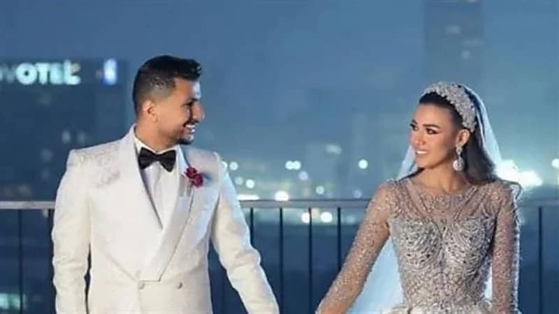 فرح شعبان لمنتقدي فستان زفافها:"بنحبكم أوي"