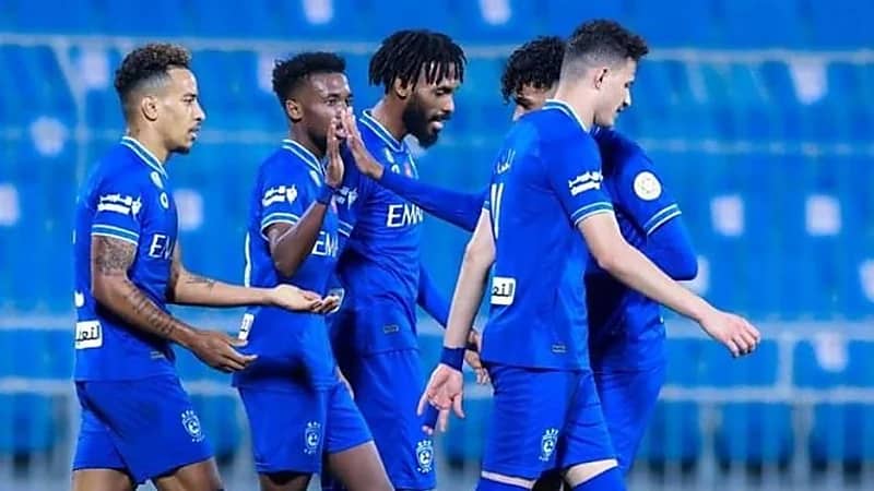 الهلال يقترب من صفقة مصرية 
