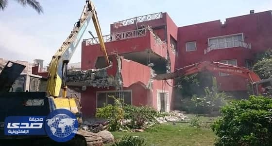 احتجاز 32 شخصا كرهائن في فندق بالعاصمة الصومالية