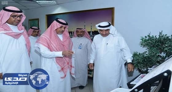 الحازمي يتفقد مطبوعات مطار الملك عبدالعزيز الدولي بجدة