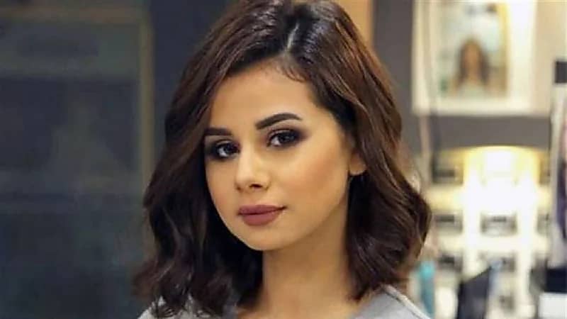 منة عرفة تكشف عن الأدوار التي ترفض تقديمها: "أنا لا بتشال ولا بتحضن"