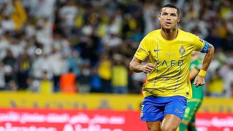 رونالدو يقود النصر إلى نهائي كأس الملك سلمان للأندية..فيديو