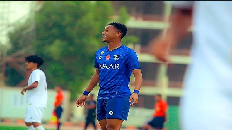 رسمياً.. الهلال يعير تركي المطيري للتعاون