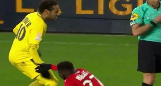 جماهير رين تغضب من نيمار