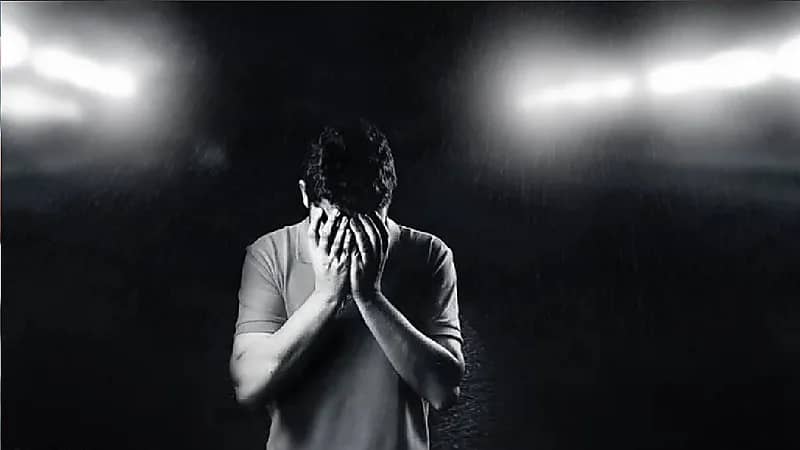 بالفيديو.. طبيب: 30% من بين كل 100 مصاب بالاكتئاب يحتاجون للتدخل الجراحي