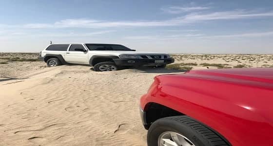 بالصور.. غوث يحرر سيارة بالهاف مون بالمنطقة الشرقية